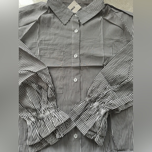 Tops - Striped Black and White Button-Up Shirt size XL  NWT